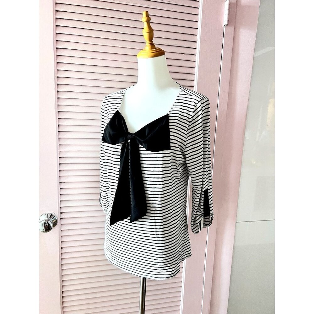 Vintage Size XL Women's Striped Top Big Bow Black White Stretch Made in USA